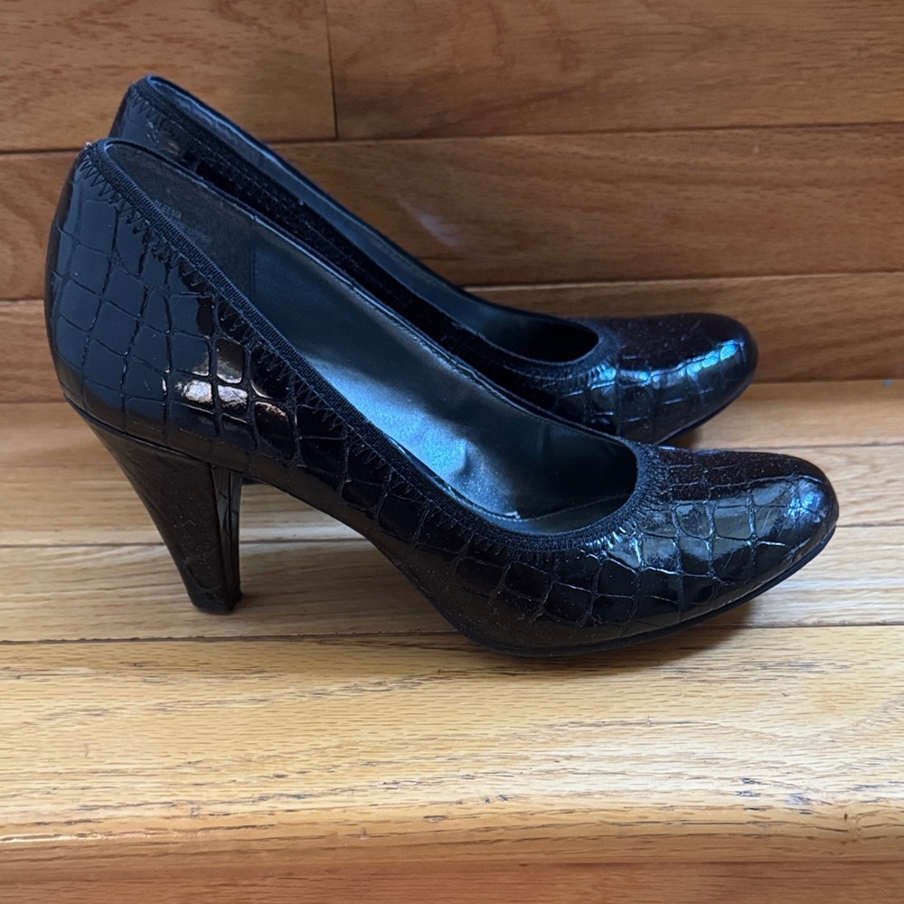 4 For $25 BLOWOUT SALE🔥🔥 Pumps Sizes 7.5 Black Brown Tan Colors